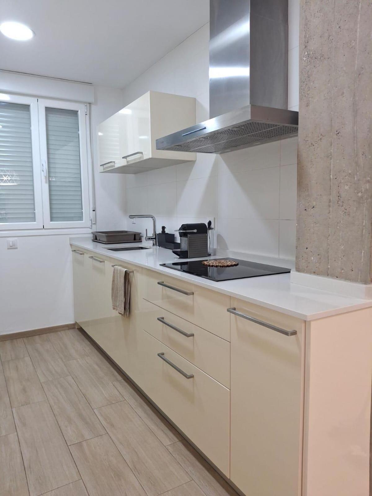 Habitaciones Frente Estacion De Tren Joaquin Sorolla Βαλένθια Εξωτερικό φωτογραφία